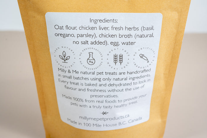 Dog treats made with oat flour, chicken liver, fresh herbs, chicken broth, egg and water. | Gâteries pour chiens à base de farine d'avoine, de foie de poulet, d'épices fraîches, de bouillon de poulet, d'oeuf et eau.