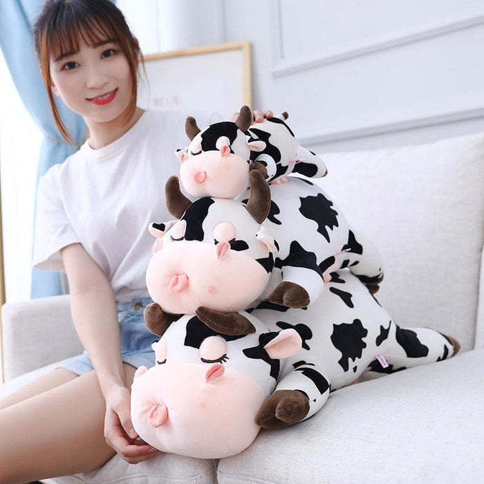 ChonkyCheeks: Adorable Chubby Cow Plush - Goodlifebean stuffed animals