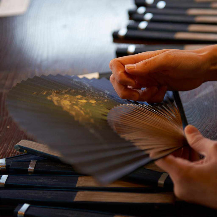 [HAND FAN] MEN'S PAPER FAN BOUNCING HORSE | KYOTO FOLDING FANS | OHNISHI TSUNE SHOTEN