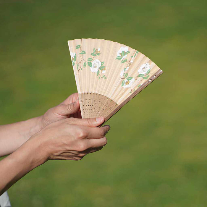 [HAND FAN] WOMEN'S PAPER FAN SHIRATSUBAKI | KYOTO FOLDING FANS | OHNISHI TSUNE SHOTEN