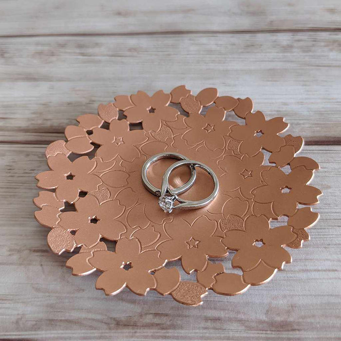 [JEWELRY BOX / JEWELRY ORGANIZERS] FLOWER-FALLING ACCESSORY PLATE | OWARI BUTSUGU
