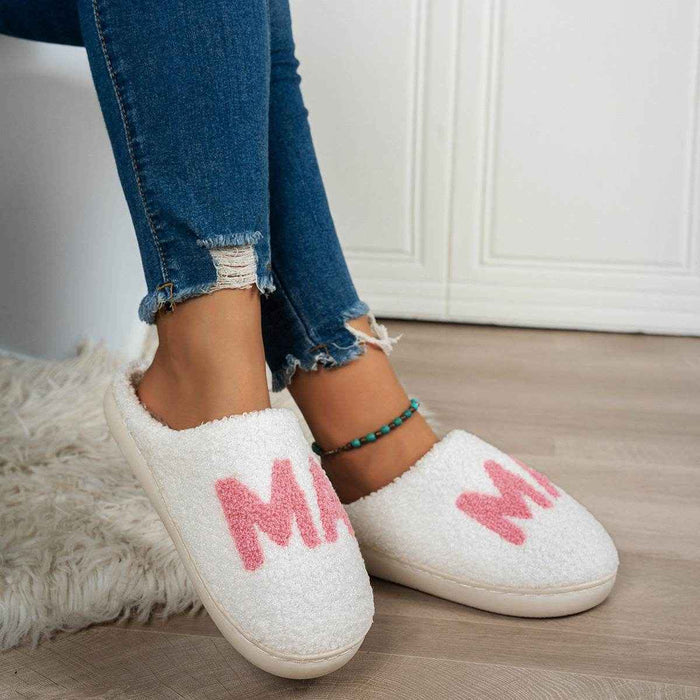 Kawaii MAMA slippers | Christmas Gifts for New Moms - Goodlifebean Gifts