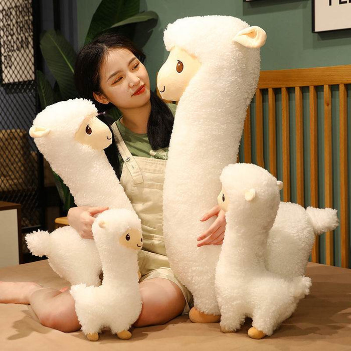 Luna: Cuddly Llama Luna Plushie - Goodlifebean Stuffed Animals