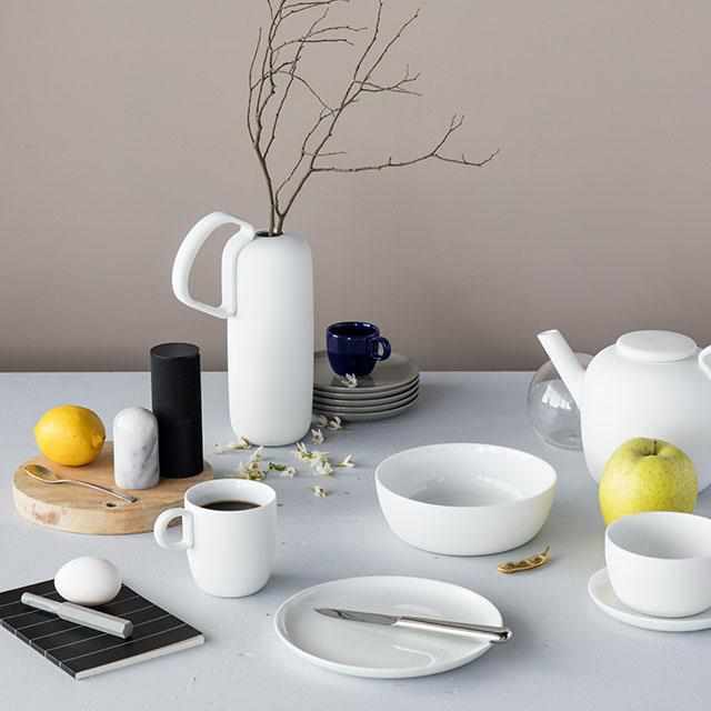 [MUG (CUP)] LEON RANSMEIER COFFEE POT (WHITE) | 2016/ | IMARI-ARITA WARES