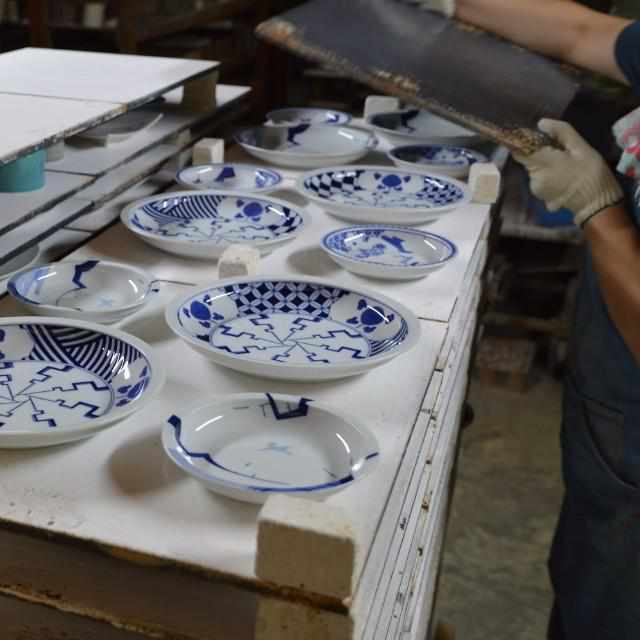 [PLATE (PLATTER)] FUYO TEBUN (PRIME, PLATE) | ZOA | IMARI-ARITA WARES