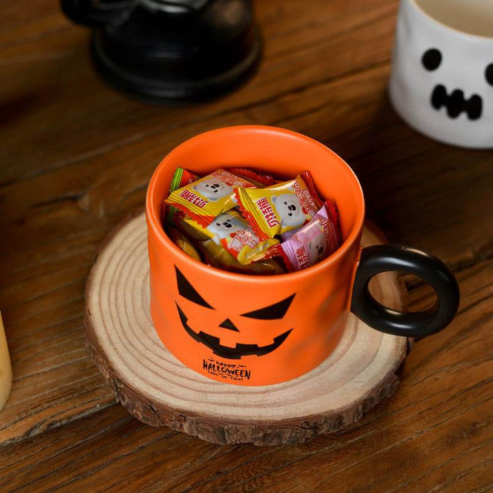 Spooky Halloween Trick or Treat Mug - Goodlifebean Home Gadgets