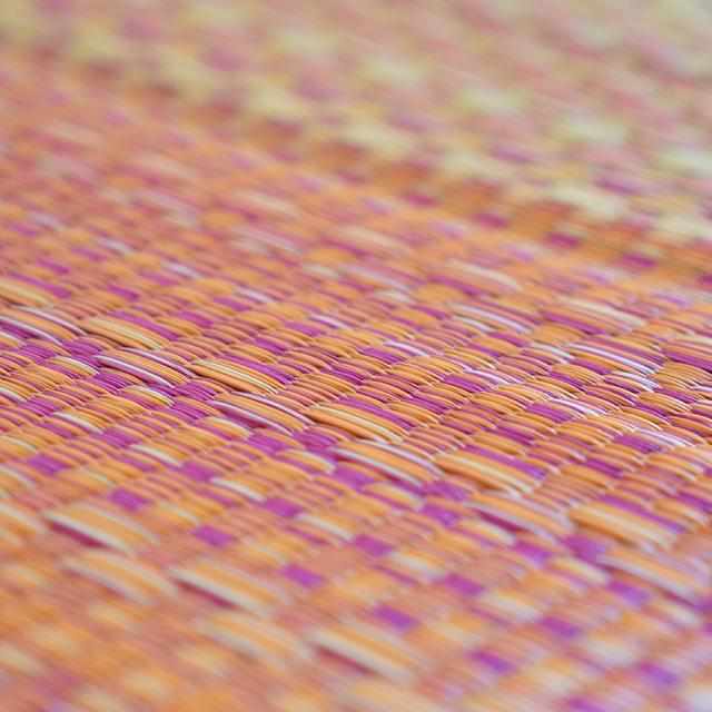 [TATAMI] RUSH RUG DENIM F JOY RED (S: 191 X 191 CM, L: 191 X 250 CM) | IKEHIKO | TATAMI