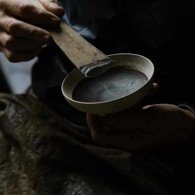 [TUMBLER / WATER BOTTLE] THERMO MUG URUSHI UMBRELLA BOTTLE TREASURE EXHAUSTION (BLACK) | ECHIZEN LACQUERWARE| TAKUMIICHI